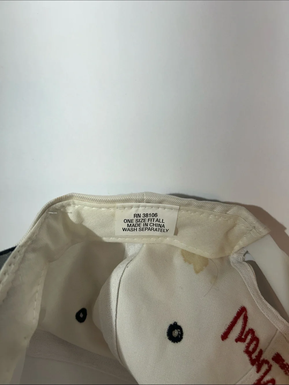 Vintage Atlanta Braves 1995 World Champions Ball Cap - White & Navy (Stains)